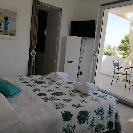 아파트 Monolocale Azhar Beach, Lido Fiori 멘피